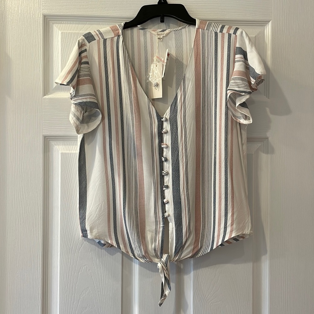 Stripe tie shirt